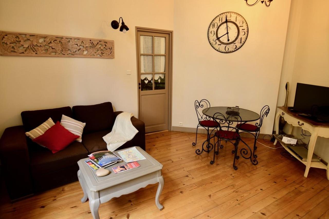 Walnut Apartment Sarlat-la-Caneda Exterior photo
